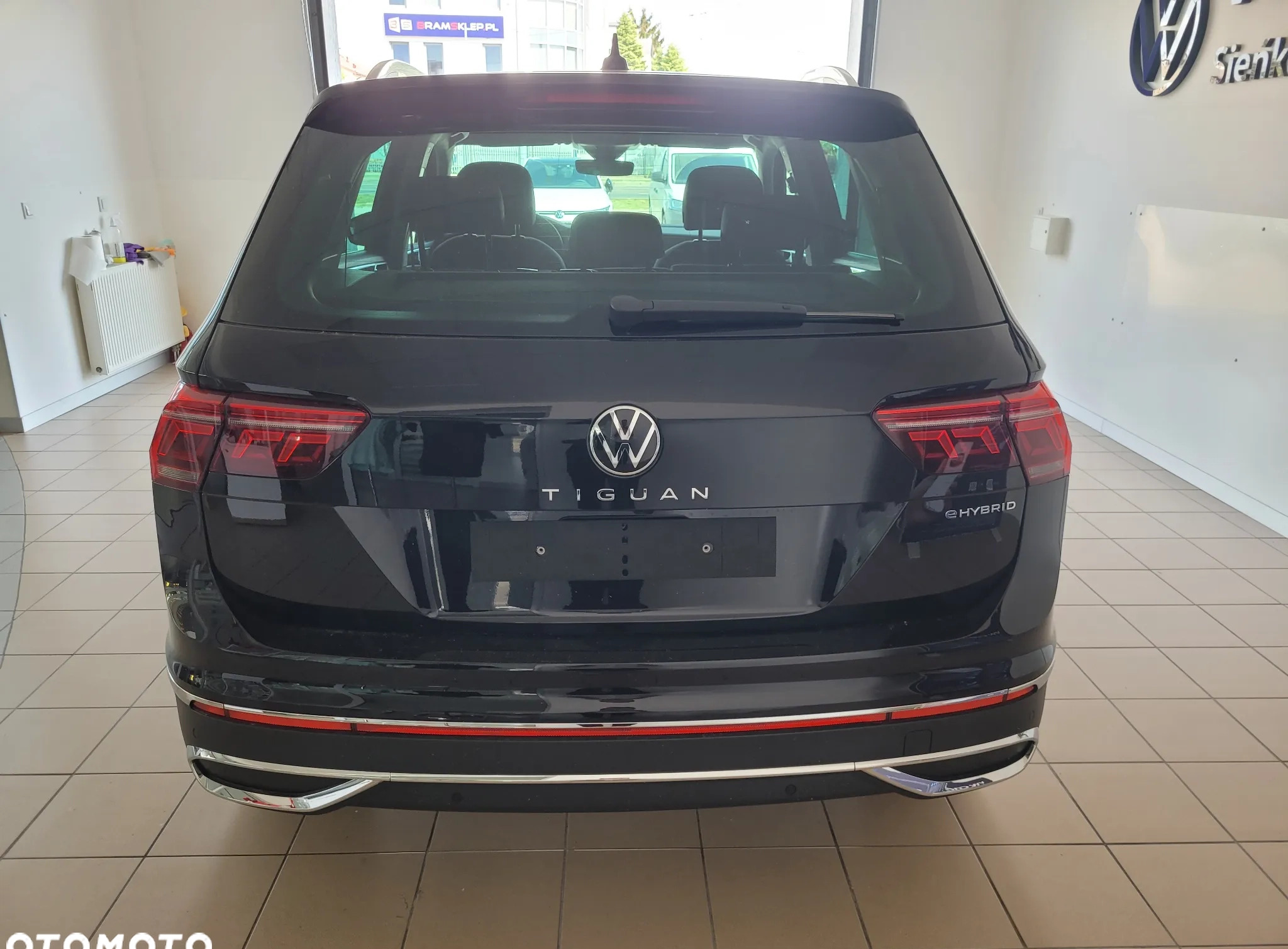 Volkswagen Tiguan cena 179990 przebieg: 5, rok produkcji 2024 z Sławków małe 106